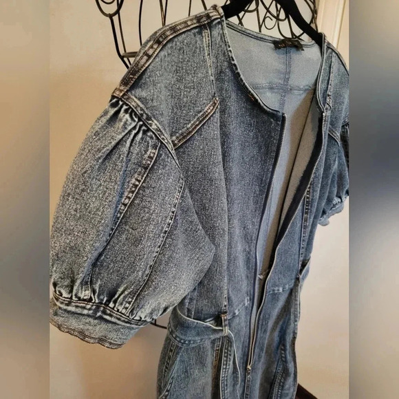 Wmns S  Denim Jumpsuit Balloon Sleeves Banded Ankles Casual Contemporary - Picture 4 of 12